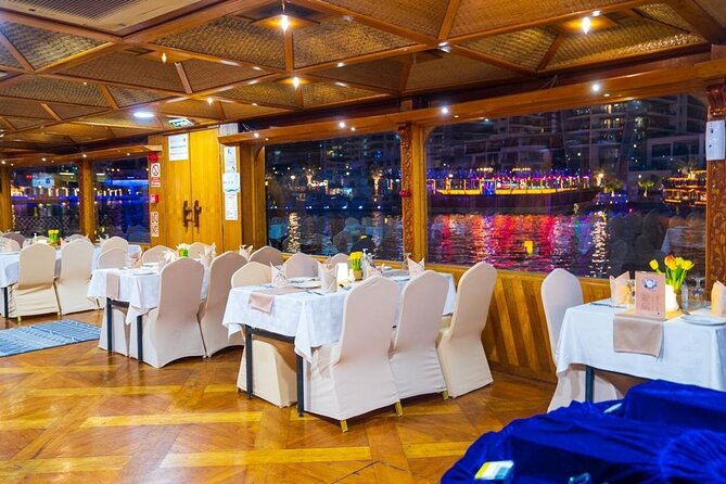 2-Hour Dubai Marina Dinner Cruise - Cleanliness and comfort on board