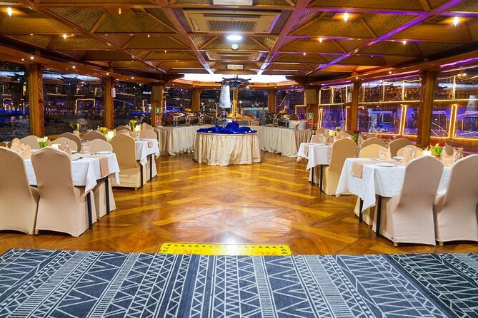 2-Hour Dubai Marina Dinner Cruise - The first views of the Marina skyline