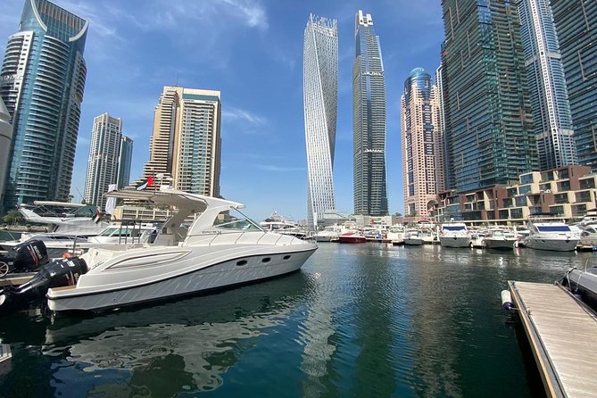 2-Hour Dubai Marina Mini Yacht Cruise - Marina Canal and Dubai Eye