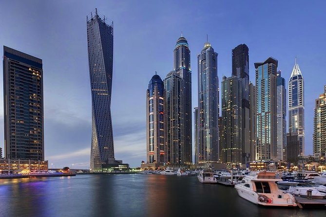 3-Hour Luxury Yacht Cruise from Dubai Marina - What this Dubai yacht cruise is really about