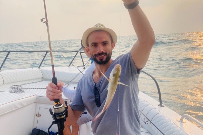 4-Hour Private Deep Sea Fishing Trip - Choosing between bait and jigging