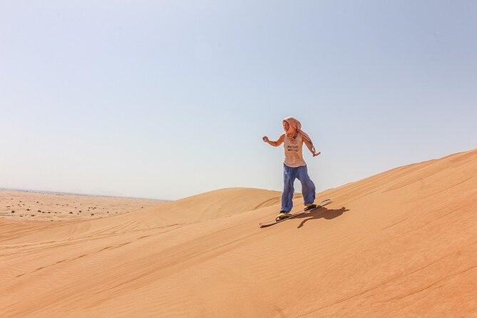 4x4 Desert Safari With Dinner and Private Pick up - Barbecue Dinner Under the Desert Sky