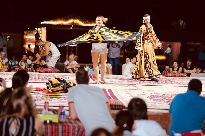 4X4 Private Abu Dhabi City Tour with Abu Dhabi Evening Desert Safari From Dubai - What $599.66 buys your group
