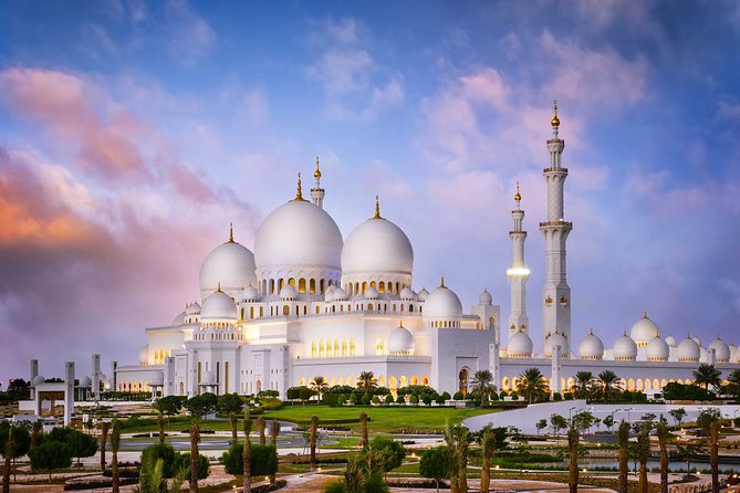 8 Hrs. Full Day Vehicle within Dubai/Abu Dhabi - Abu Dhabi: the Grand Mosque comes first