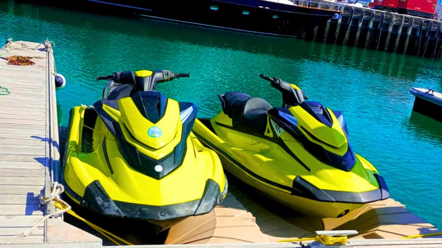 Abu Dhabi 1-Hour Jet Ski Rental - Riding beside Abu Dhabi’s skyline