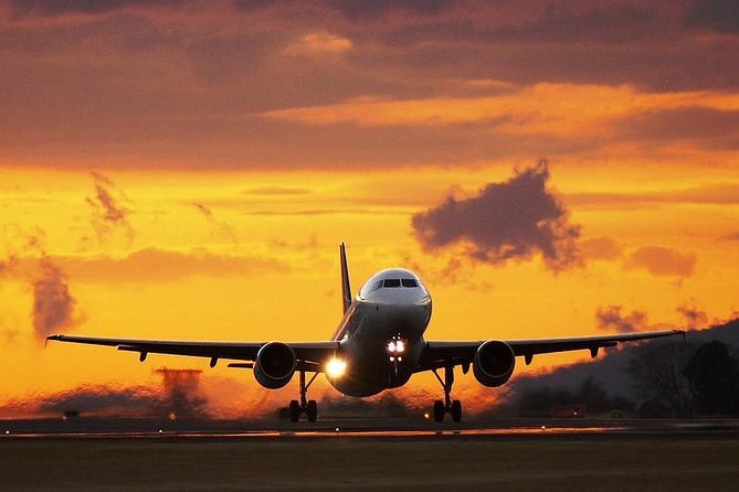 Abu Dhabi Airport Private Arrival Transfer to Any Hotel in UAE - The vehicle, luggage, and ride itself