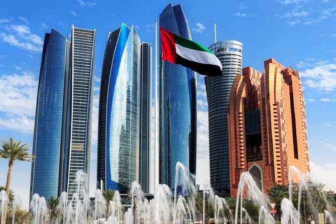 Abu Dhabi City Full Day Sightseeing Tour From Dubai - The Corniche and Emirates Palace bring the postcard views