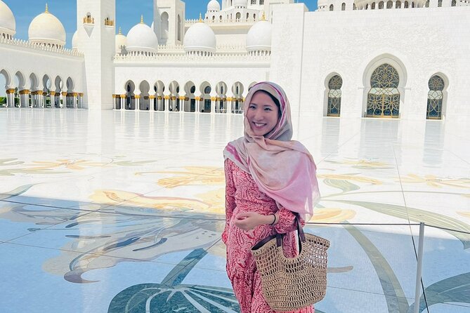 Abu Dhabi City Tour and Qasr AL Watan - Qasr Al Watan is the day’s centerpiece