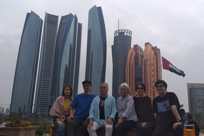 Abu Dhabi City Tour from Dubai - Full-Day Tour - The Corniche and Marina Mall lunch break