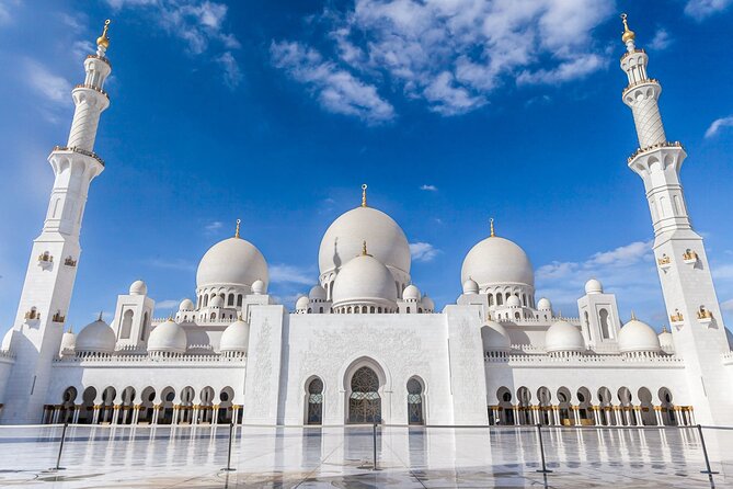 Abu Dhabi City Tour from Dubai: Qasr Al Watan, Emirates Palace, Mosque - Qasr Al Watan gives the day its grand interior