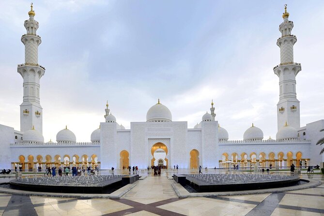 Abu Dhabi City Tour From Dubai With Hotel Pickup - Dates Market and Islamic Art Museum