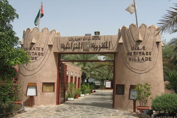 Abu Dhabi City Tour From Dubai With Lunch - Heritage Village and the Abu Dhabi waterfront