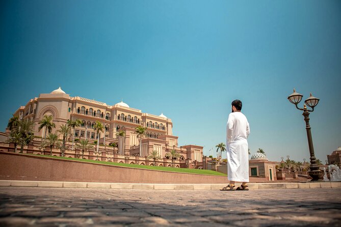 Abu Dhabi City Tour: Grand Mosque, Palace, Souk, Louvre & Ferrari - Ferrari World and the Yas Island circuit