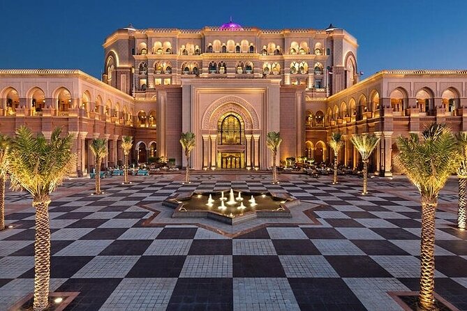 Abu Dhabi City Tour in 4x4 Private Vehicle - Emirates Palace and Abu Dhabi’s polished side