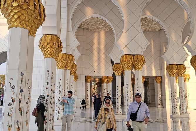 Abu Dhabi City Tour :Qasr Al Watan, Emirates Palace, Mosque - Why this Abu Dhabi day trip makes sense from Dubai