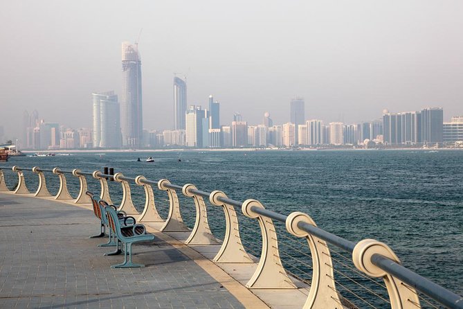 Abu Dhabi City Tour with Buffet Lunch - From Dubai to Abu Dhabi by air-conditioned coach