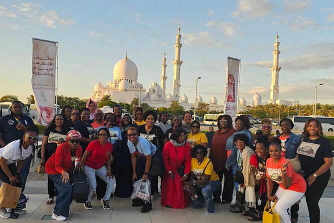 Abu Dhabi City Tour with Ferrari World Tickets - Abu Dhabi Dates Market: a taste of local shopping