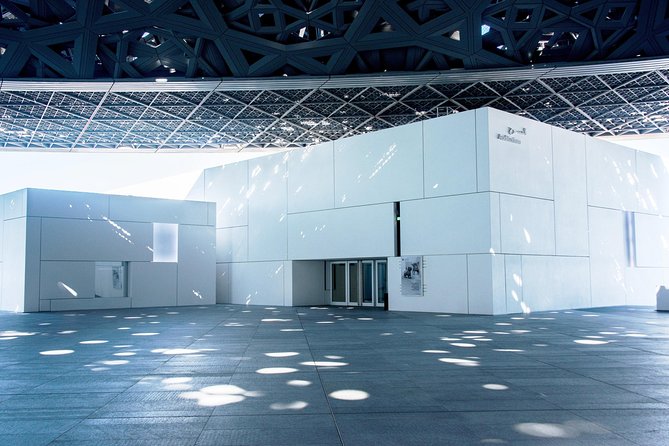 Abu Dhabi City Tour with Qasr al Watan With Free Shuttle Transfer - Qasr Al Watan: the day’s grand interior