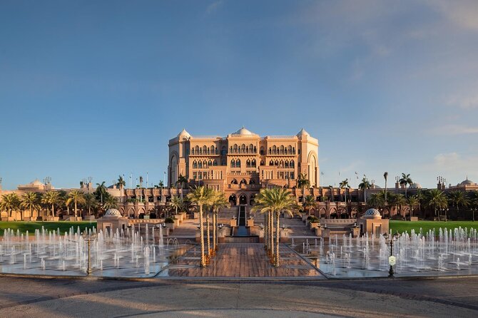 Abu Dhabi City Tour With Shaikh Zayed Grand Mosque. - Dates, port life, and the Al Mina market