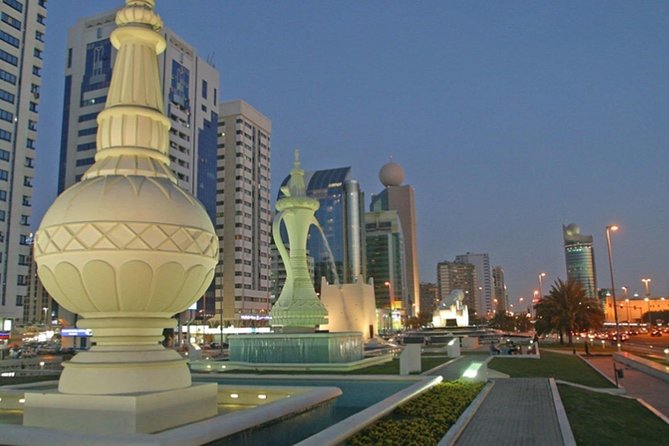 Abu Dhabi City Tour With Visit To Grand Mosque - Sheikh Zayed Grand Mosque deserves the early focus