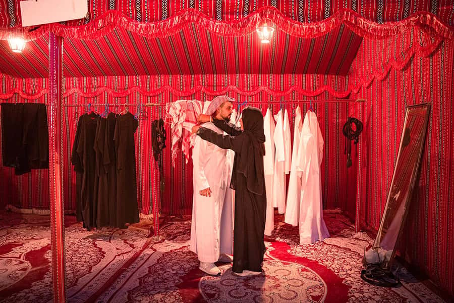 Abu Dhabi: Desert Safari with BBQ, Belly & Tannura Dance - Who will enjoy this safari most?