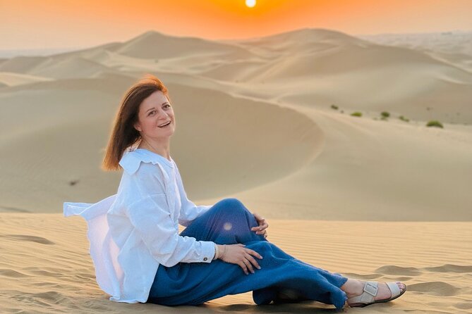 Abu Dhabi Desert Safari with Live Entertainment and Live BBQ - Why the dune ride is the heart of the evening