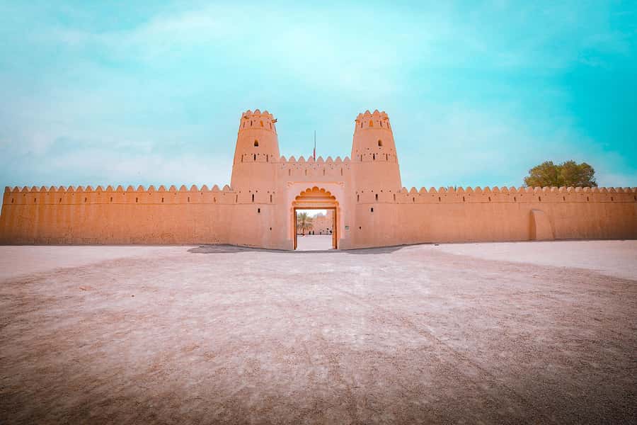 Abu Dhabi: Full-Day Al Ain Tour with Entry Tickets and Meal - Al Jahili Fort puts the day in context