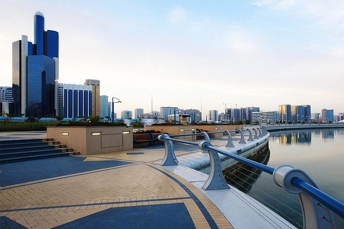 Abu Dhabi Full Day City Tour - Abu Dhabi in seven hours, with the big sights first