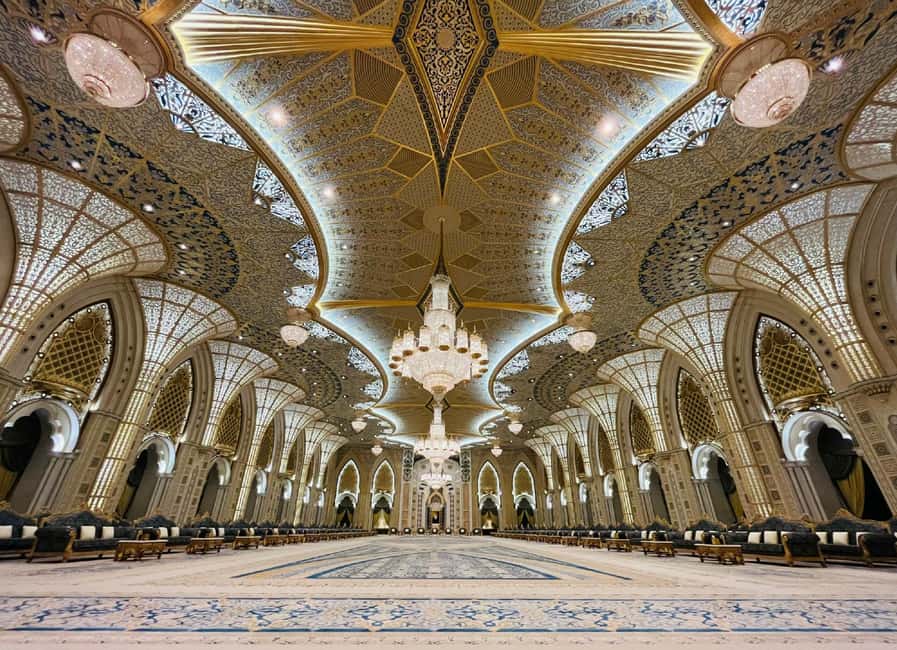 Abu Dhabi: Inside Qasr Al Watan Walking Tour - Governance Exhibits and Leadership Displays