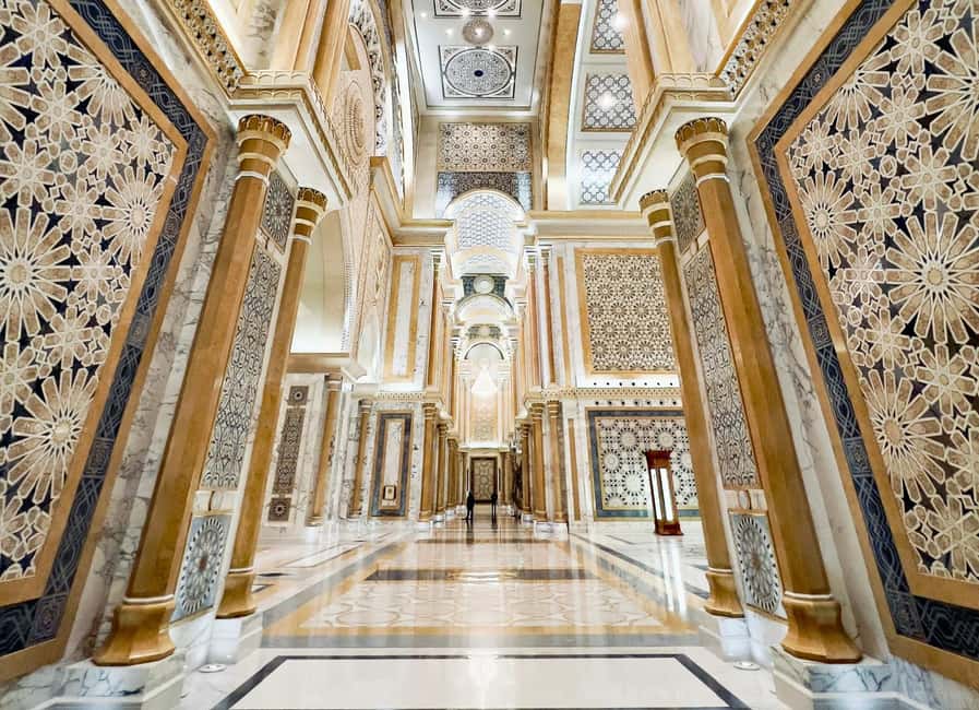 Abu Dhabi: Inside Qasr Al Watan Walking Tour - What the $20 Price Really Gets You
