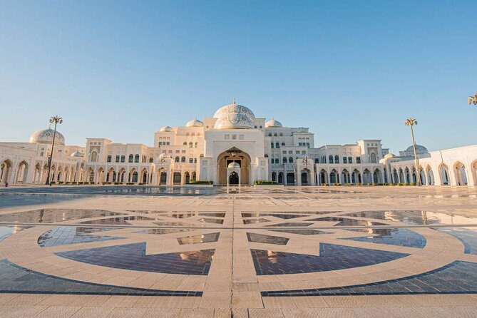 Abu Dhabi Premium Full-Day Sightseeing Tour From Dubai - Emirates Heritage Village and the Corniche