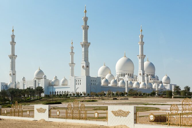 Abu Dhabi Private City Tour Full Day - Louvre Abu Dhabi: the strongest optional museum choice