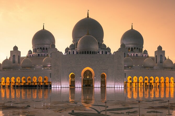Abu Dhabi Private City Tour with Pick up Dubai And Abu Dhabi - Qasr Al Watan is a quick photo stop