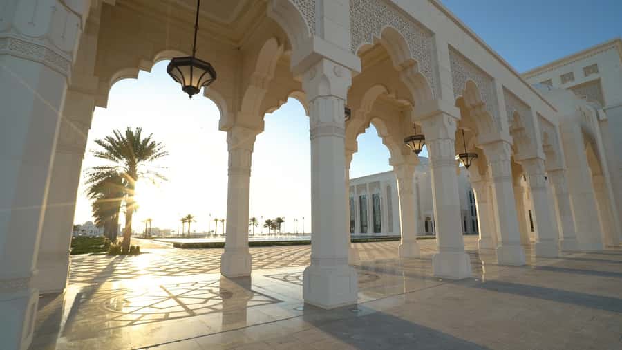 Abu Dhabi: Qasr Al Watan Palace & Garden Entry Ticket - Why Qasr Al Watan feels different from a standard palace visit