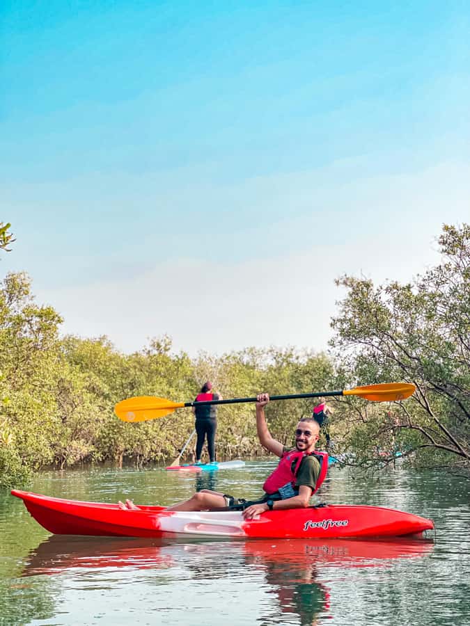 Abu Dhabi: Reem Central Park 2-hour Guided Kayak Tour - Who will enjoy this most?