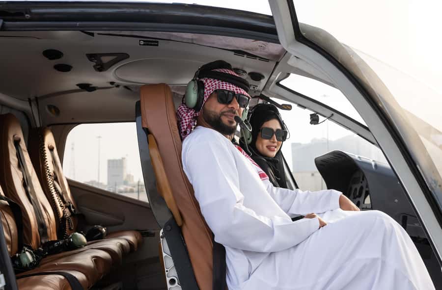 Abu Dhabi: Scenic Helicopter Tour - The Flagpole and Heritage Village From Above