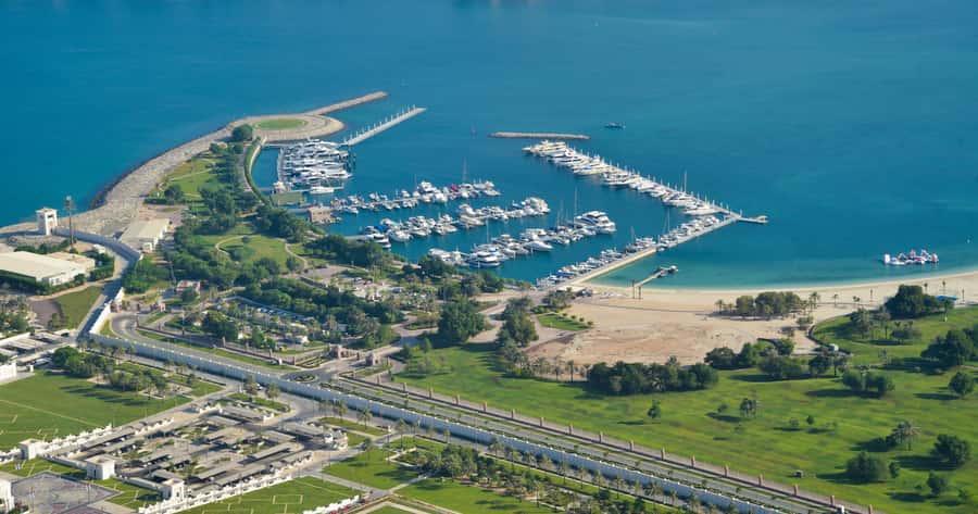 Abu Dhabi: Shared Helicopter Tour - Practical details that affect your day