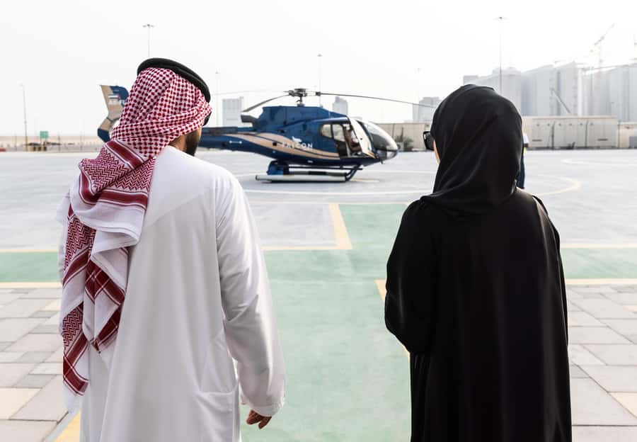 Abu Dhabi: Shared Helicopter Tour - Crossing the Corniche and Abu Dhabi’s waterfront