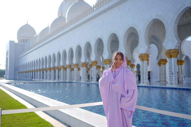 Abu Dhabi Sheikh Zayed Mosque Half-Day Guided Tour from Dubai - Why Sheikh Zayed Grand Mosque deserves your Dubai day