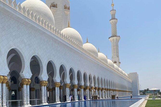 Abu Dhabi Stopover & Layover Tour – Private, Fast & Flexible! - The Date Market adds a local flavor