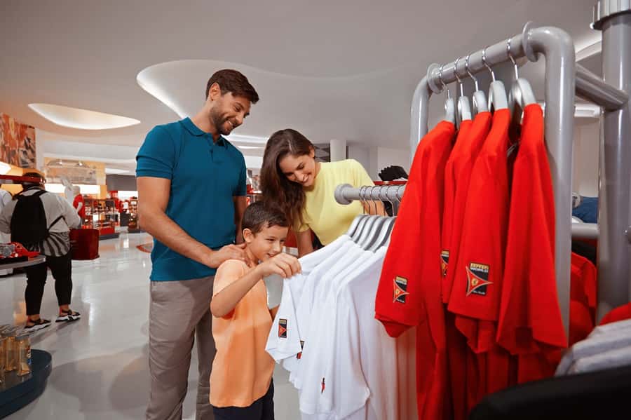 Abu Dhabi: Yas Island Multi-Park Entry Tickets - Timing, comfort, and the Friday restriction