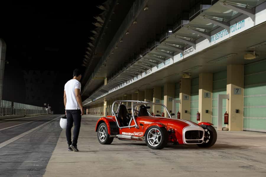 Abu Dhabi: Yas Marina Circuit Caterham Seven Express Drive - The briefing and preparation