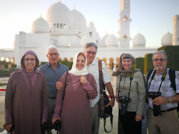 Abudhabi Private Layover Tour -6 hours - Palaces, memorials, and the city’s public story