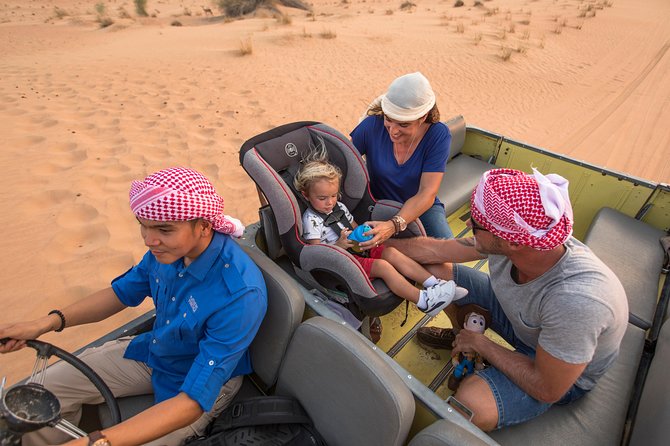 Authentic Safari in Vintage Land Rover with Traditional Dinner - Stargazing under the Dubai sky