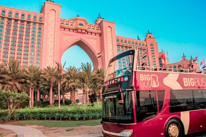 Big Bus Dubai and Abu Dhabi Twin City Ticket: Hop-On Hop-Off Tours - The palace and fort stops reward a slower pace