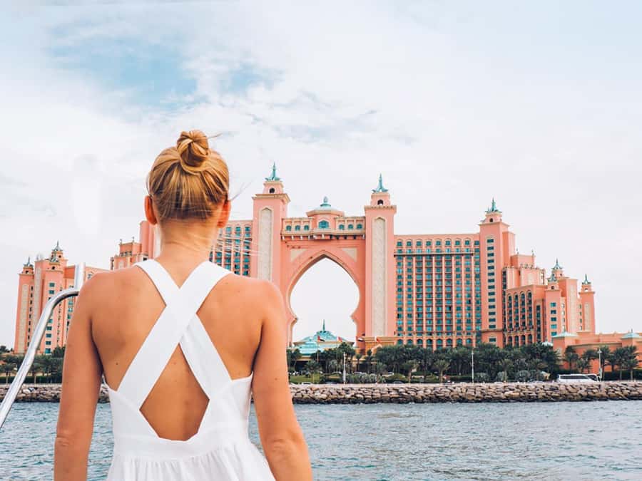 Burj Al Arab: 2-Hour Yacht Tour with BBQ Dinner - Why Dubai looks better from the yacht