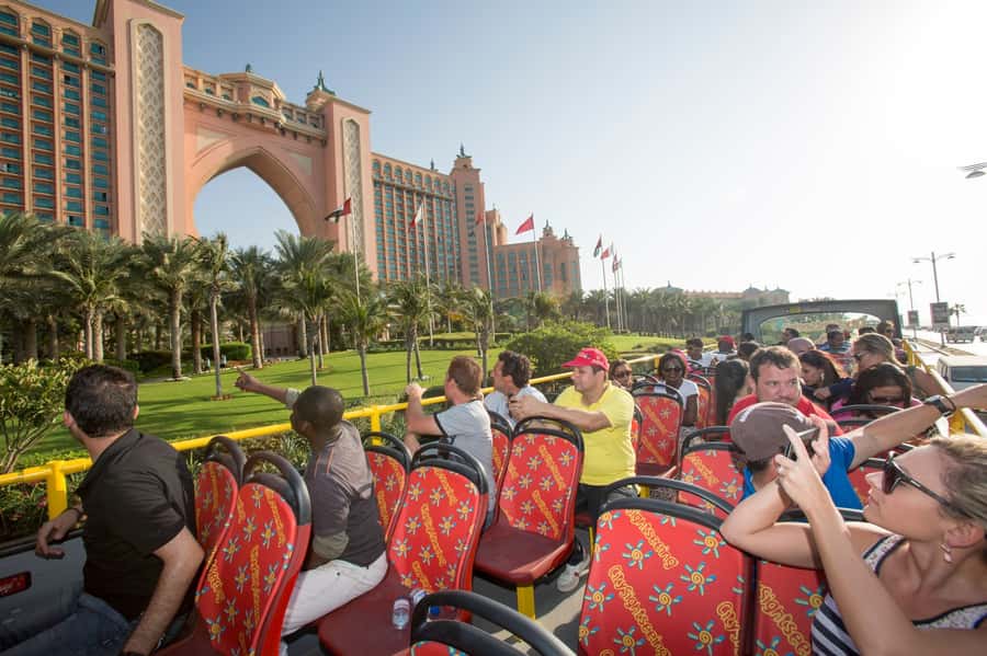 City Sightseeing Dubai Hop-On Hop-Off Bus Tour & Dhow Cruise - Stop 1 at Dubai Mall: the practical starting point