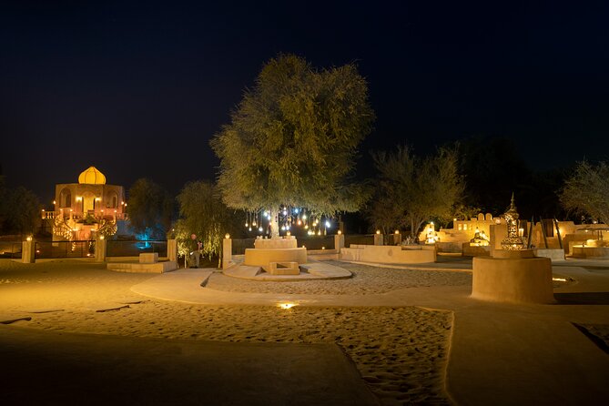 Desert Safari: Luxury Fortress Dinner, Camel Ride & Dune Bashing - The buffet dinner: plenty of choice, modest expectations