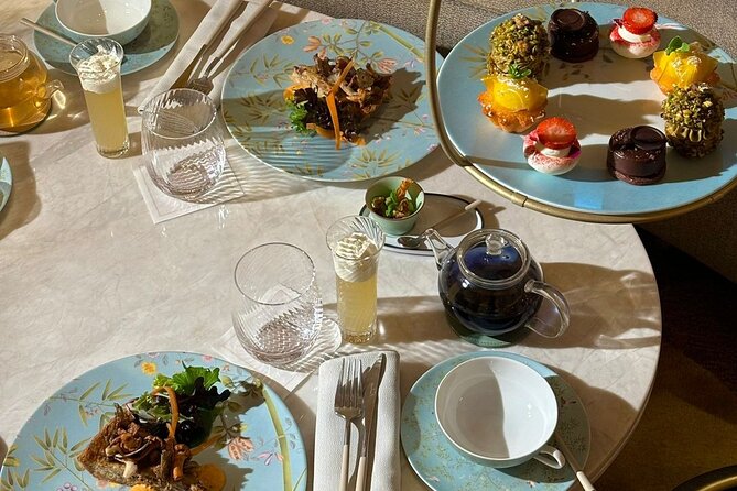 Dining Experience at iconic Emirates Palace Abu Dhabi - Is $63 a fair price?
