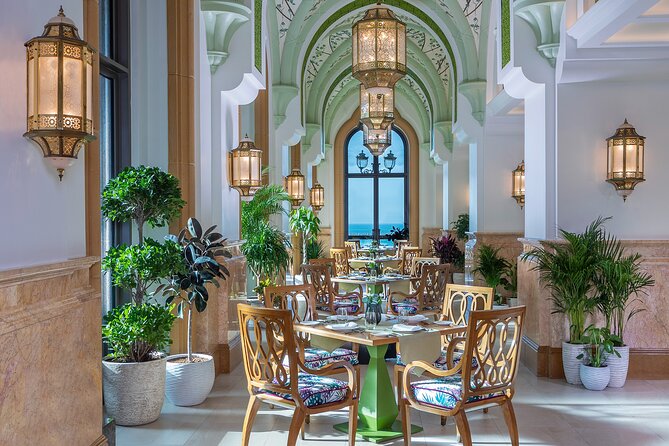 Dining Experience at iconic Emirates Palace Abu Dhabi - Who will enjoy this most